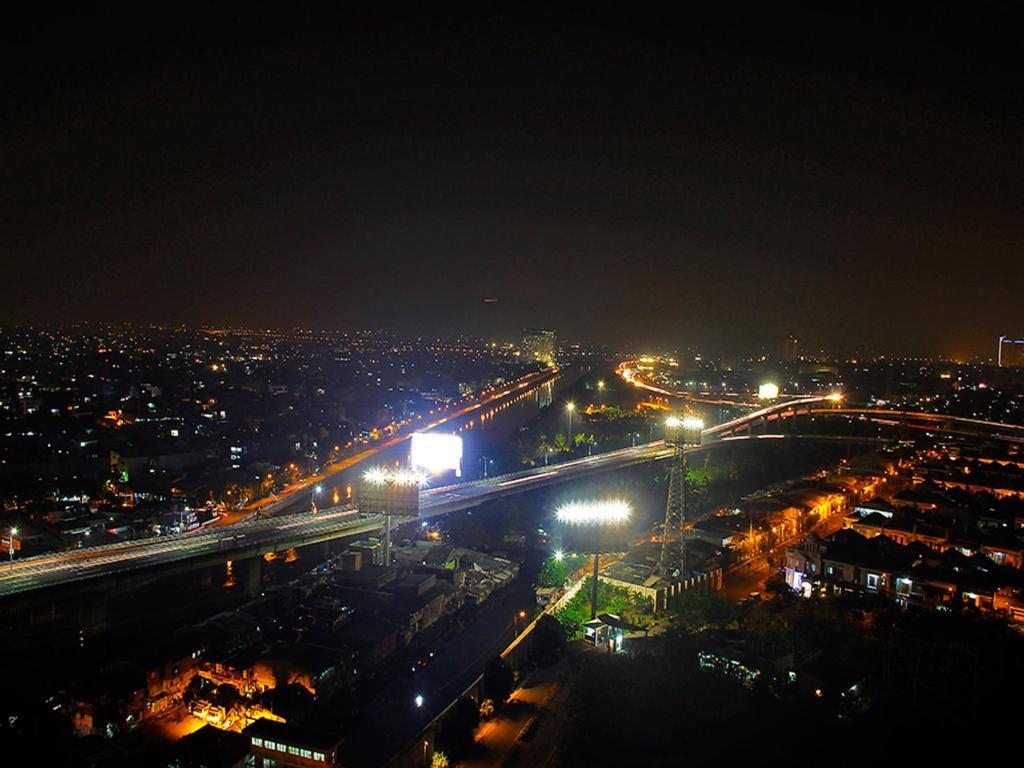 ฮาริสตัน โฮเต็ล แอนด์ สวีท Hotel จาการ์ตา ภายนอก รูปภาพ
