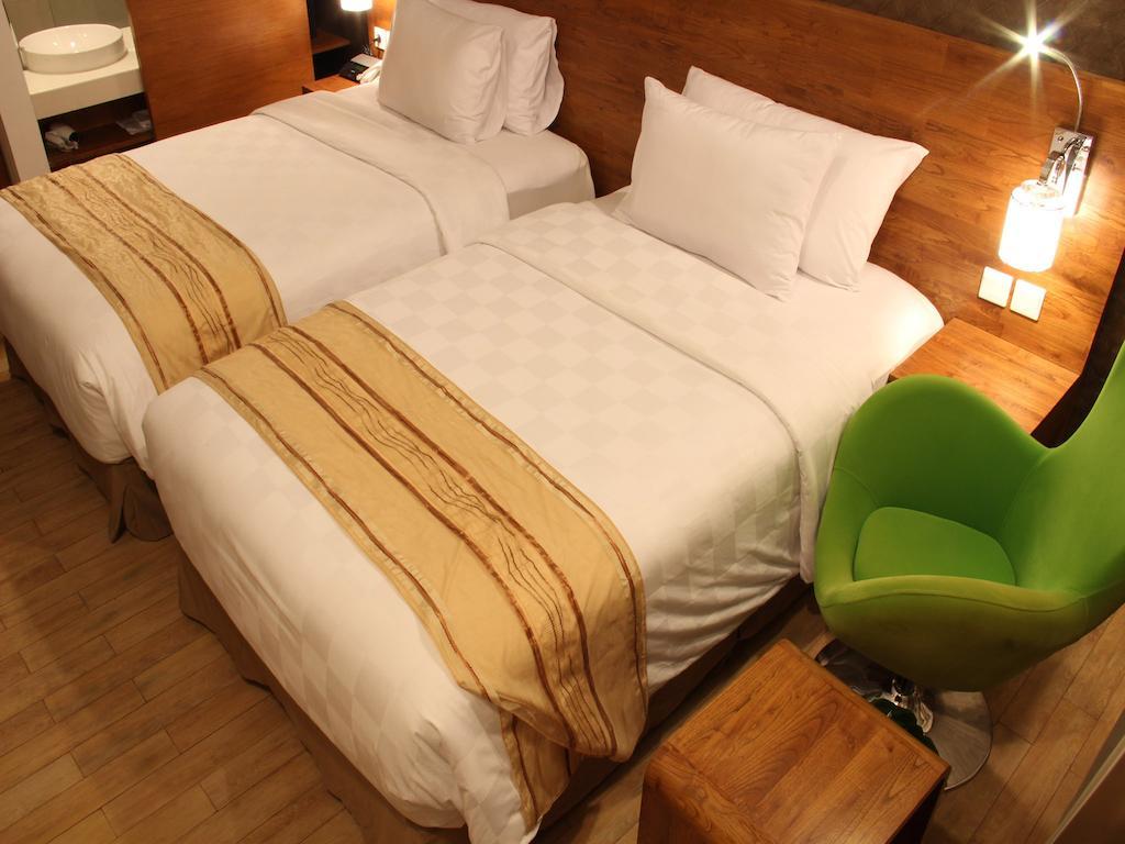 ฮาริสตัน โฮเต็ล แอนด์ สวีท Hotel จาการ์ตา ห้อง รูปภาพ